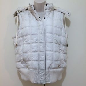 AEO Puffer Vest Size Large Beige Hood